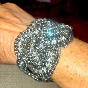 📿🩶Silver Tone Adjustable Rhinestone Heavy Chain Link Bracelet 8” Long, 2” Wide